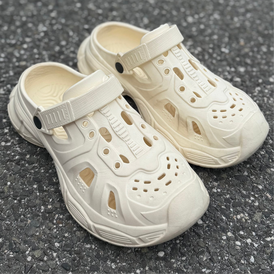 SOLEZ “Foam Hearts” (Cream)