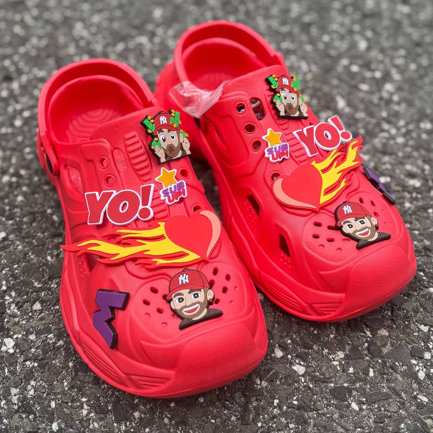 SOLEZ “Foam Hearts” (Red)