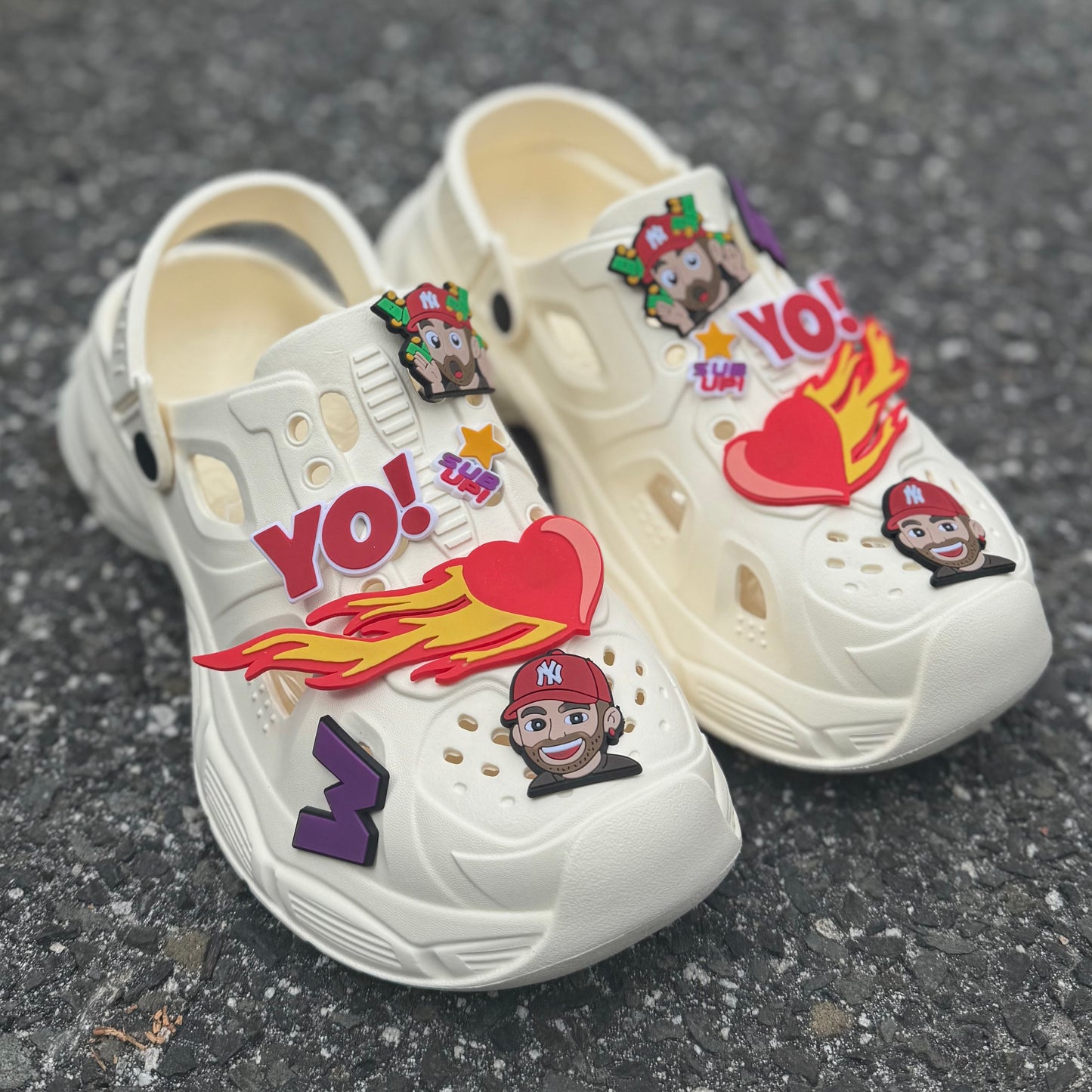 SOLEZ “Foam Hearts” (Cream)